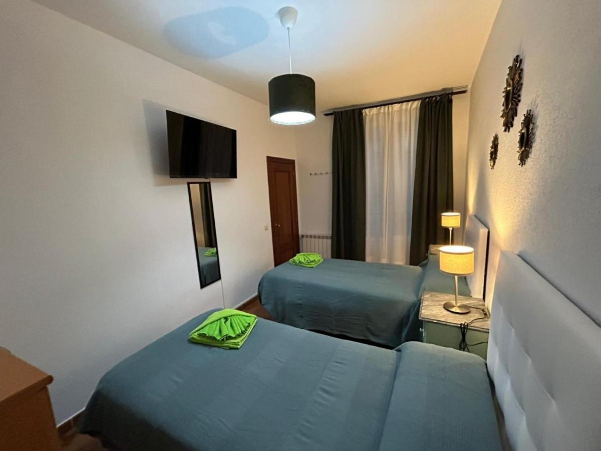 Habitaciones Figueroa Madri Exterior foto