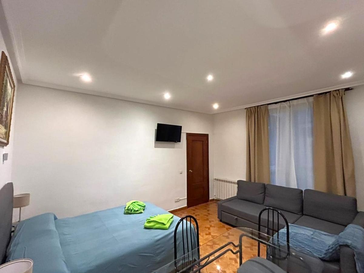 Habitaciones Figueroa Madri Exterior foto