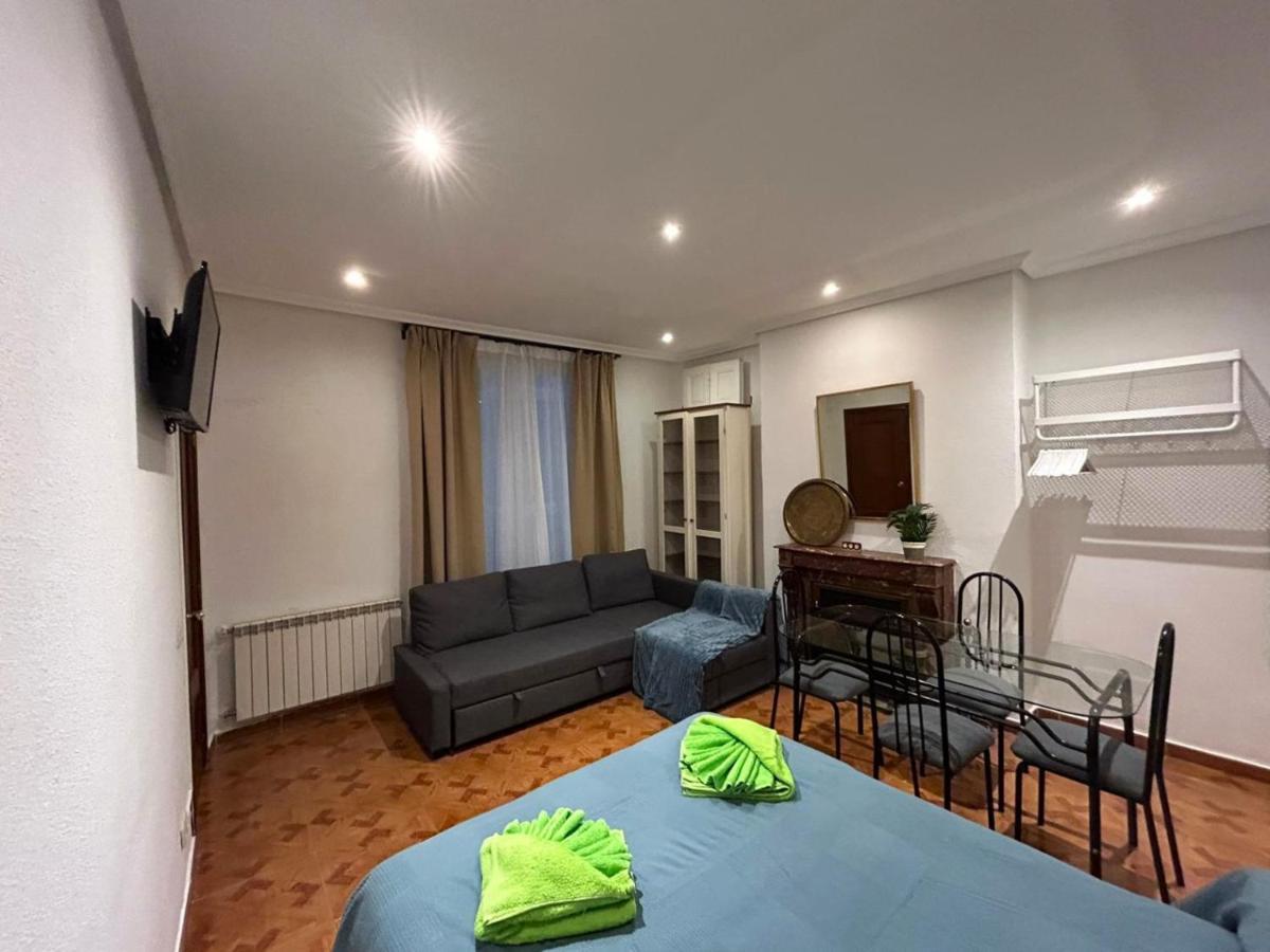Habitaciones Figueroa Madri Exterior foto